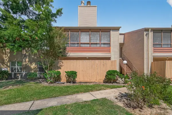 10555 Turtlewood Court #3012, Houston, TX 77072