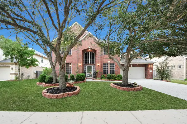3003 Birch Landing Court, Pearland, TX 77584