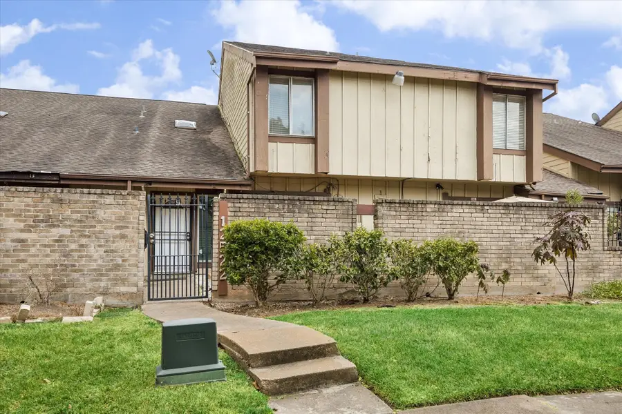 12522 Newbrook Drive, Houston, TX 77072 - #2