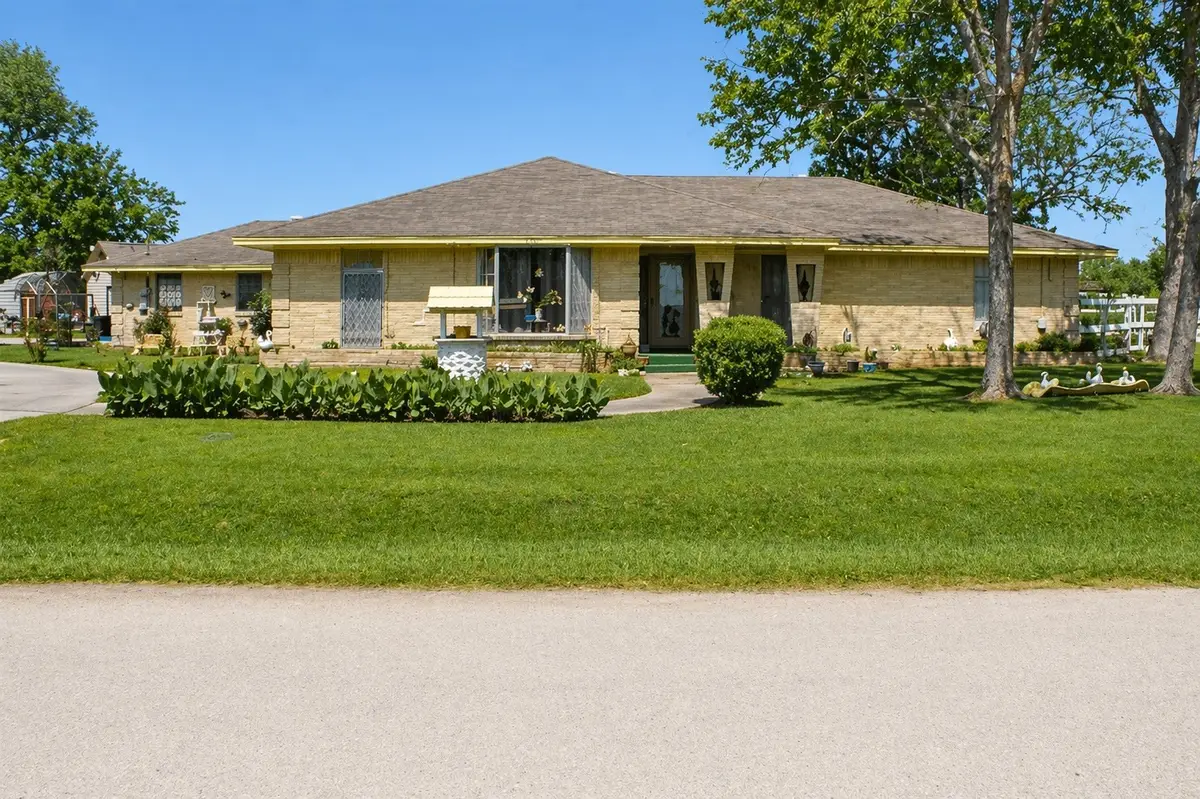 206 Riverside Street, Highlands, TX 77562 - #1