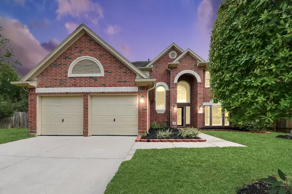 214 Willards Way, Stafford, TX 77477