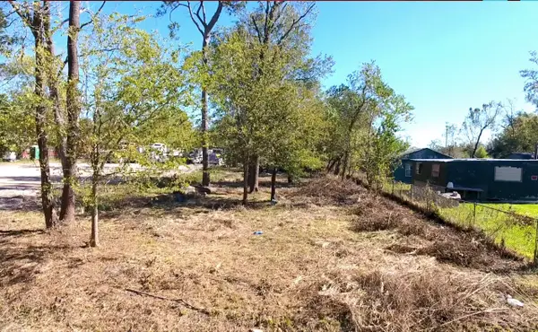 6140 Queensland, Houston, TX 77028