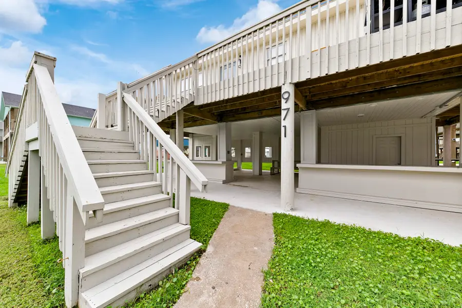 971 Mary Ann, Crystal Beach, TX 77650 - #2