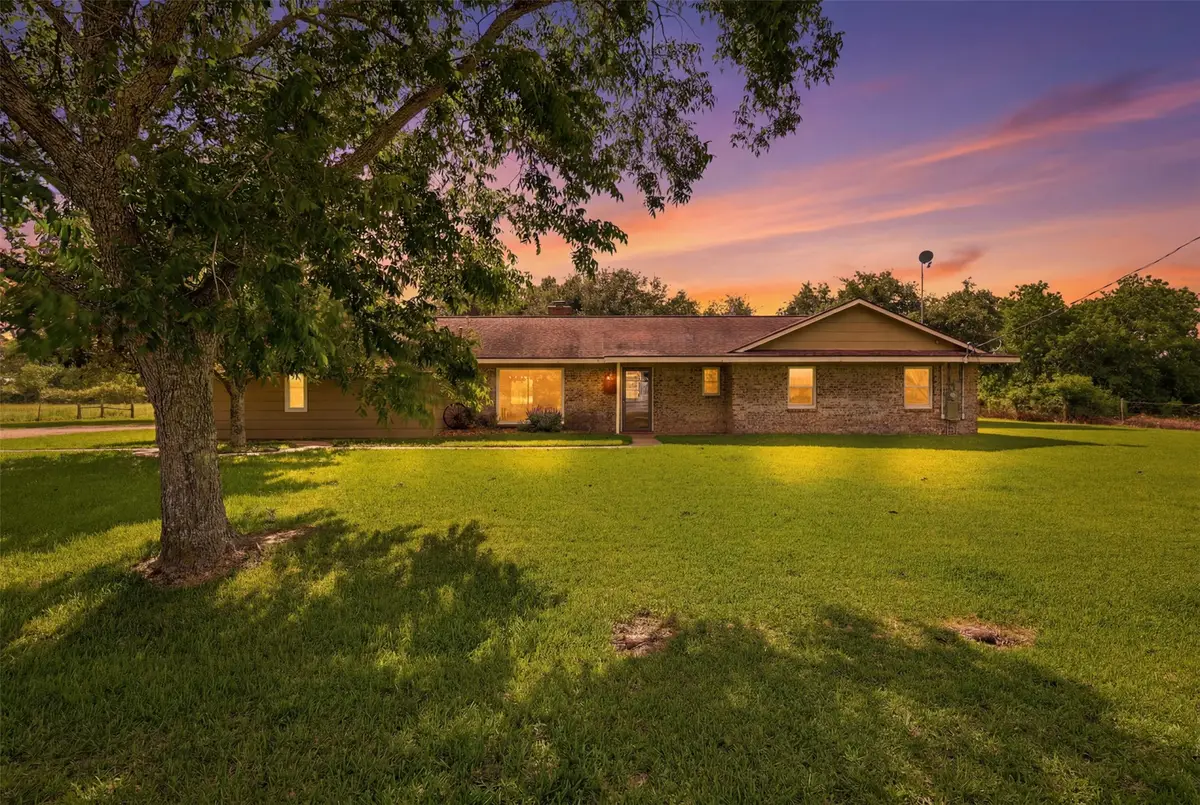 20602 County Road 270, East Bernard, TX 77435 - #1