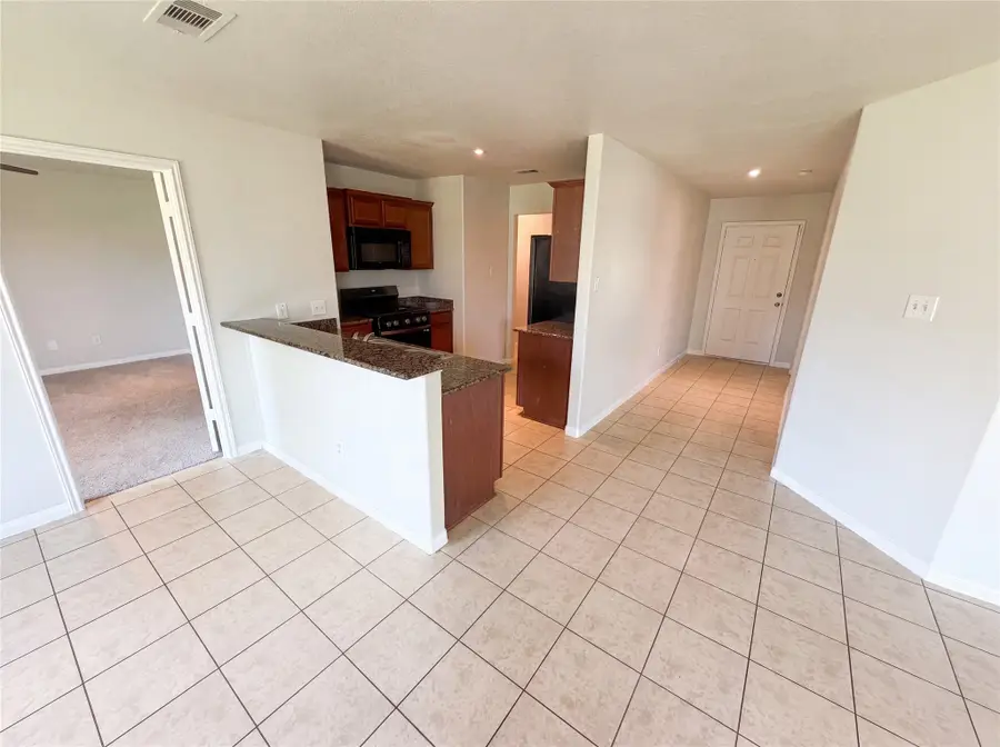907 Amaryllis Road, Baytown, TX 77521 - #2