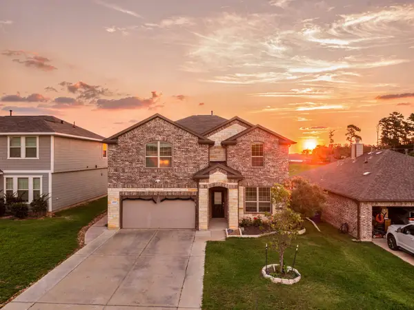 40227 S Hill Pass, Magnolia, TX 77354