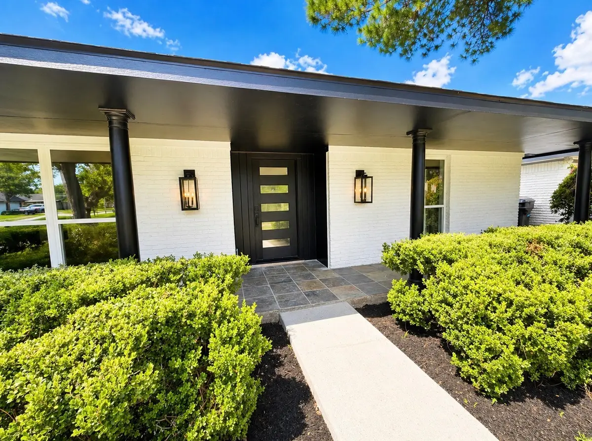 5642 Warm Springs Road, Houston, TX 77035 - #1