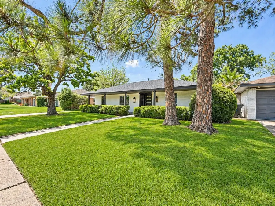 5642 Warm Springs Road, Houston, TX 77035 - #3