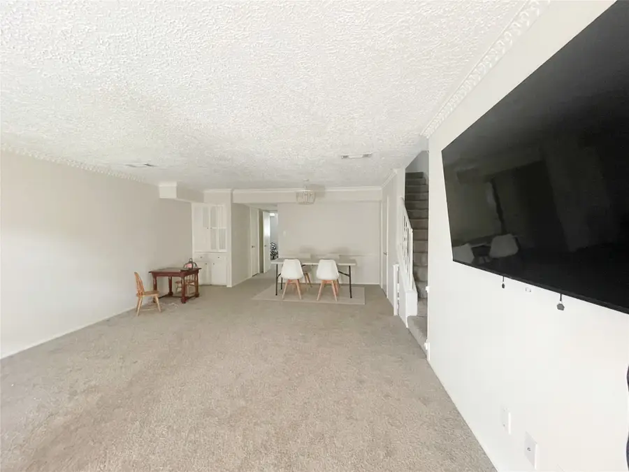 443 N Post Oak Lane Lane #443, Houston, TX 77024 - Image #2