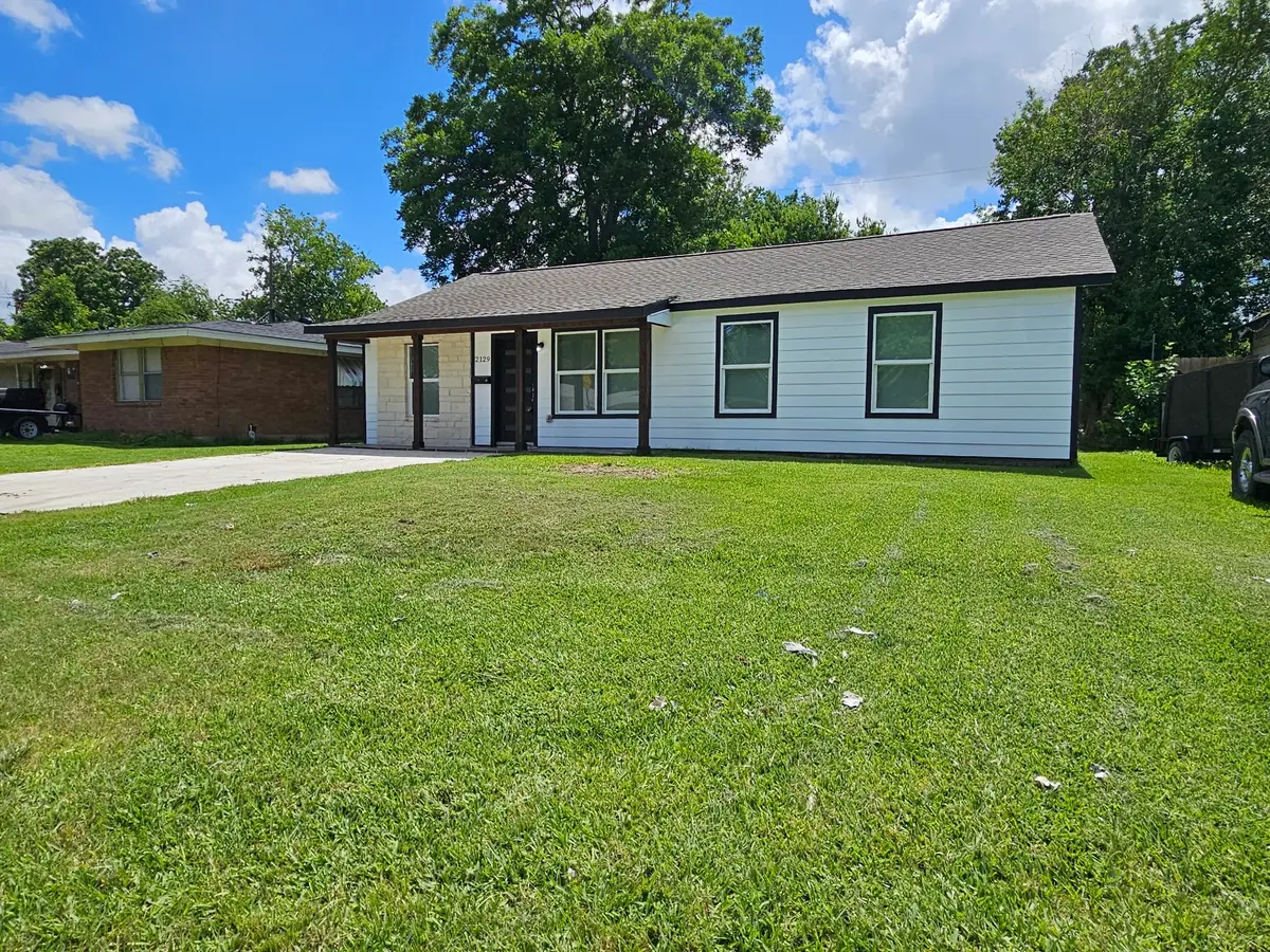 2129 Raspberry Lane, Pasadena, TX 77502 - #1