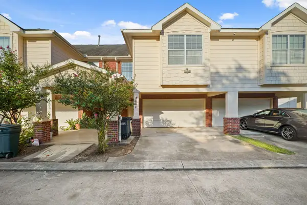 3304 Township Grove Lane, Houston, TX 77082