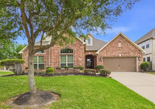 2323 Darden Springs Lane, Friendswood, TX 77546