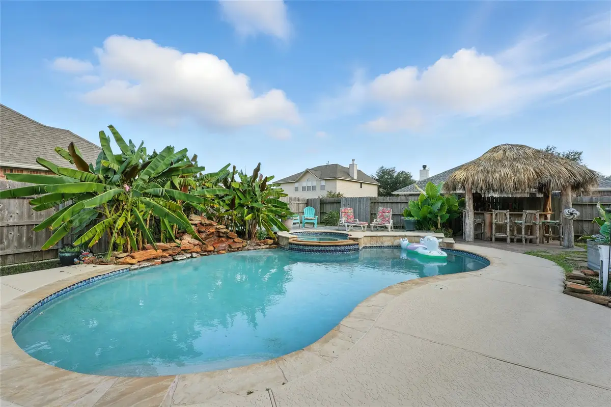 619 Widgeon Cove, Texas City, TX 77590 - #1