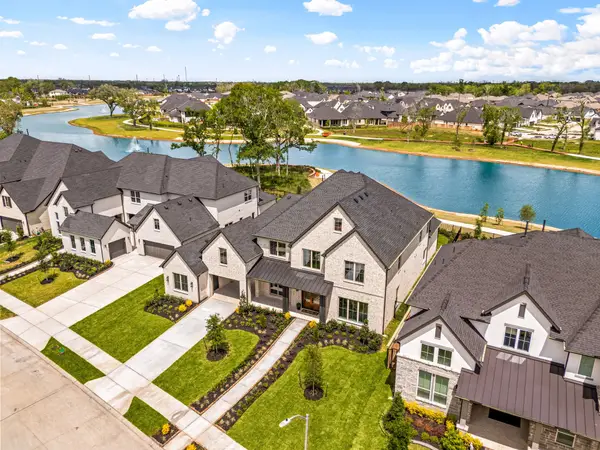 1222 Crown Forest Drive, Missouri City, TX 77459