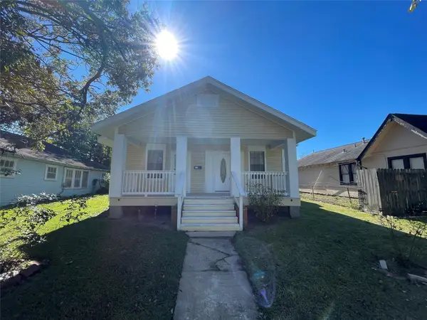 3105 Indiana Street, Baytown, TX 77520