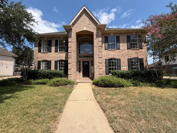 2854 Everett Drive, Friendswood, TX 77546