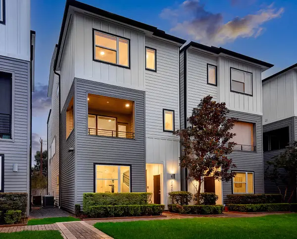 2427 W 11th Street, Houston, TX 77008