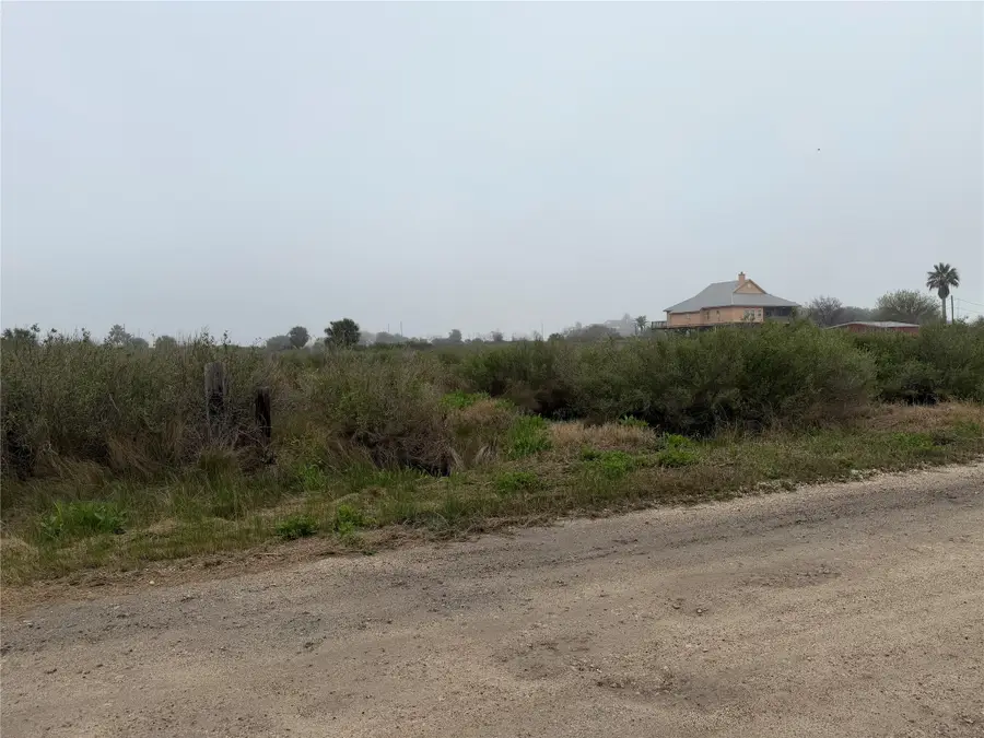 2933 S Sonny Lane, Galveston, TX 77554 - #3