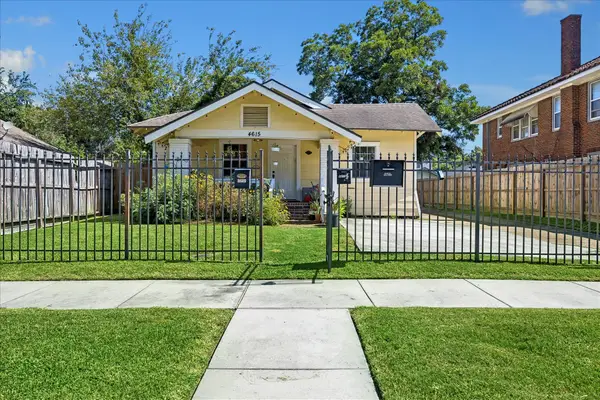 4615 Woodside Street, Houston, TX 77023