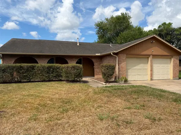 3206 Brookdale Court, Deer Park, TX 77536