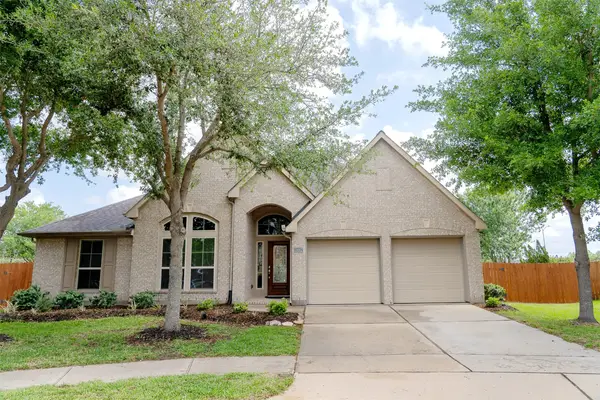 28802 Hollycrest Drive, Katy, TX 77494