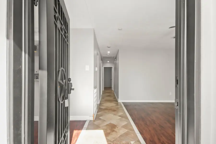 35 N Wavy Oak Circle, The Woodlands, TX 77381 - #3