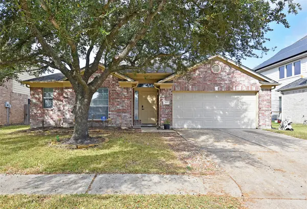907 Garden Land Court, Houston, TX 77073