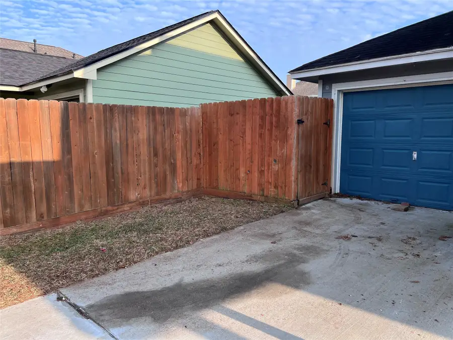 1127 Christmas Point Drive, Bacliff, TX 77518 - #3