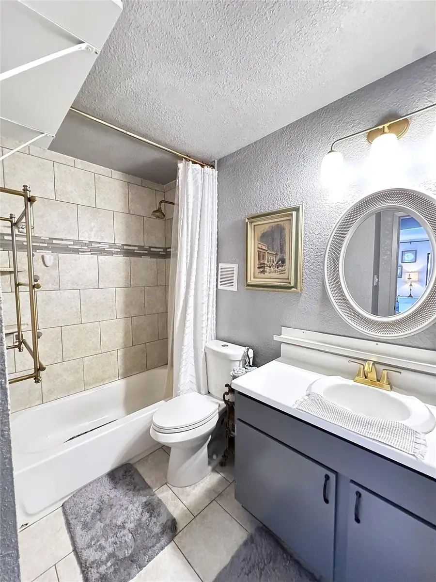 10110 Forum West Dr Drive #421, Houston, TX 77036 - #3