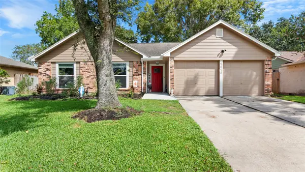 2618 Knoxville Drive, League City, TX 77573