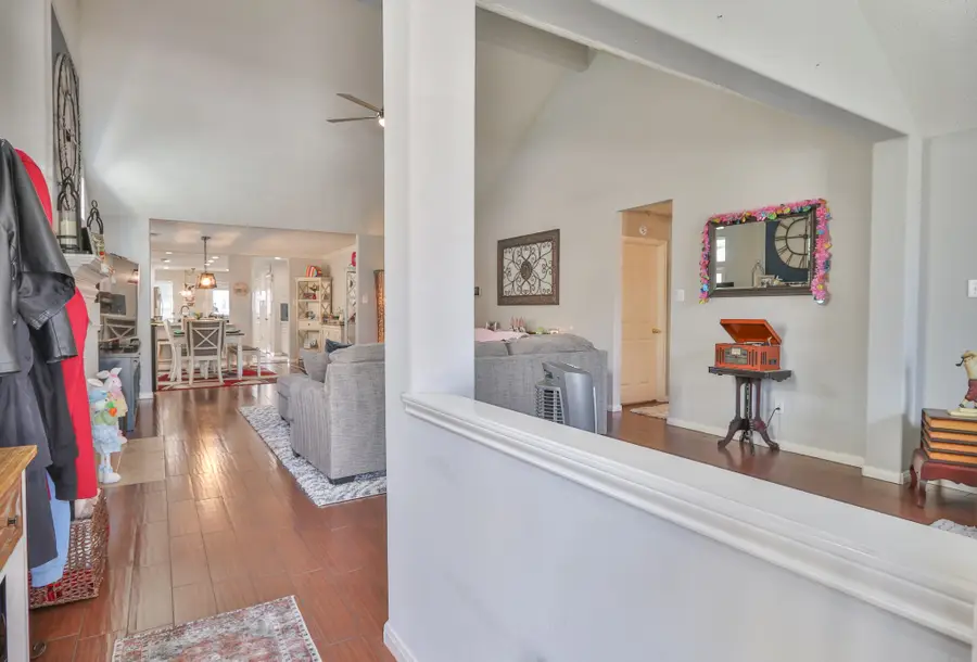 511 Brad Court, Webster, TX 77598 - #3