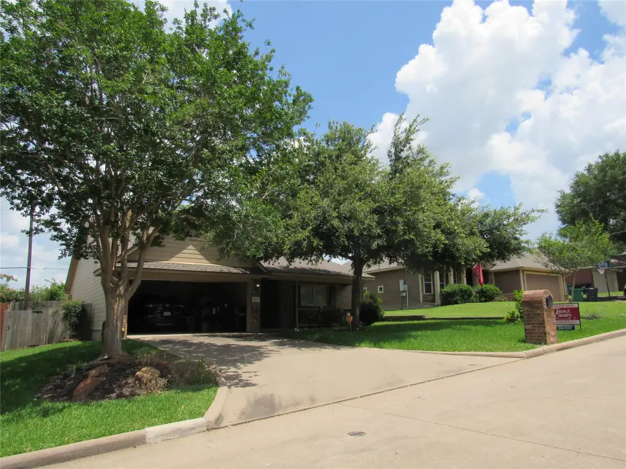 2411 Cheyenne Drive, Brenham, TX 77833 - #2