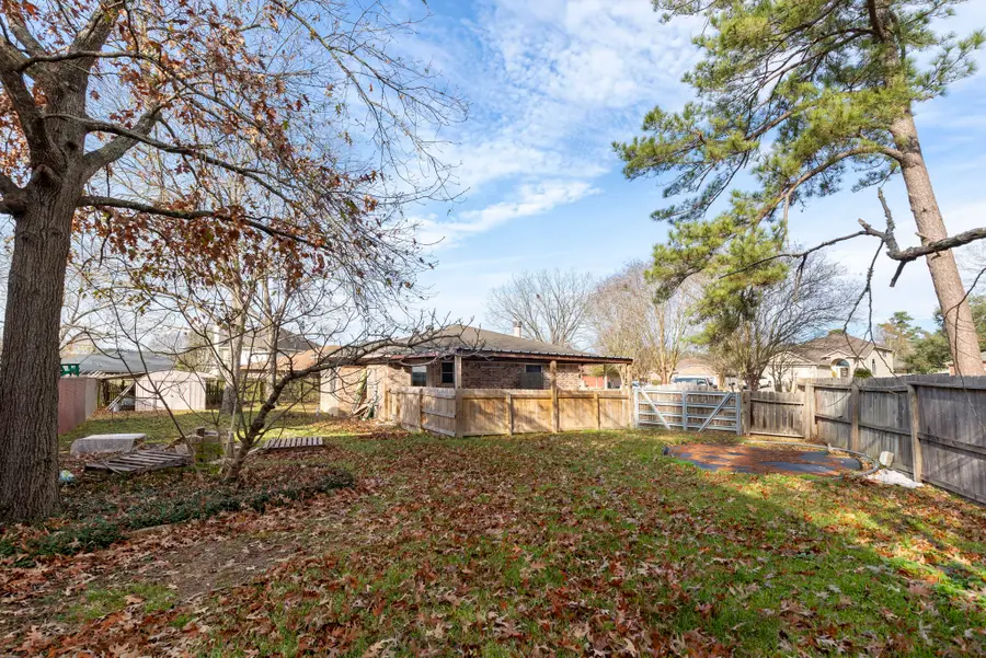 222 Cool Cove, Montgomery, TX 77356 - Image #3