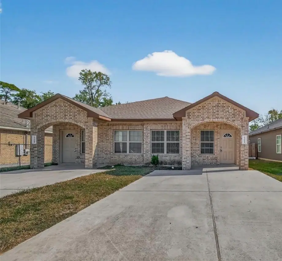9306 Bean Street #A-B, Houston, TX 77028 - Image #1