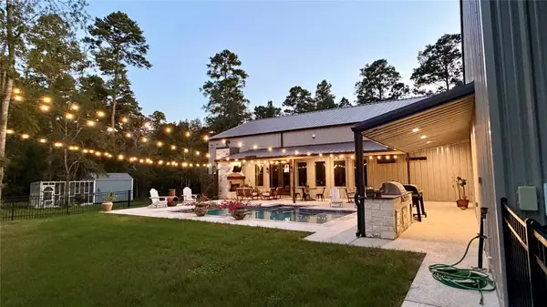 13940 Peterson Road, Montgomery, TX 77356