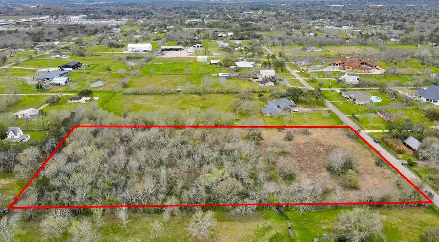 101 Westfield Lane, Friendswood, TX 77546 - Image #2