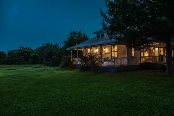 2935 Brushy Road, Fayetteville, TX 78940