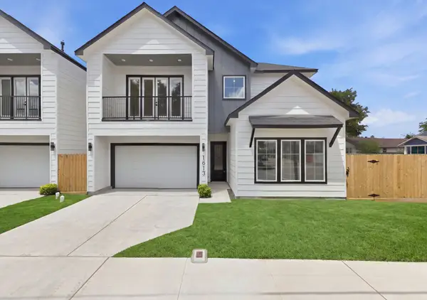 1613 Luzon Street, Houston, TX 77009