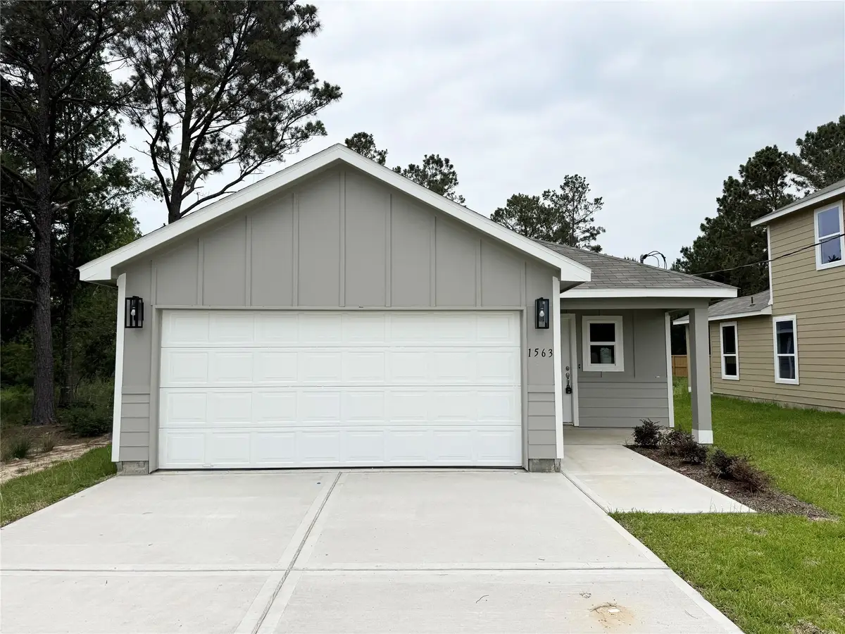 1563 Belton Lane, Anahuac, TX 77514 - Image #1