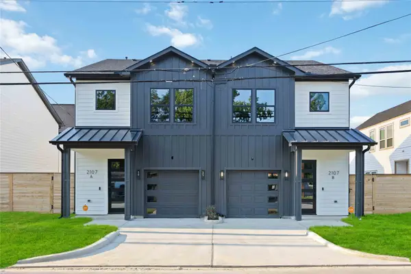 2107 Esther Drive #A/B, Houston, TX 77088