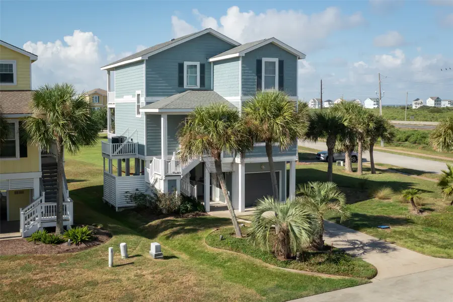 4114 NW Green Heron Drive, Galveston, TX 77554 - Image #2