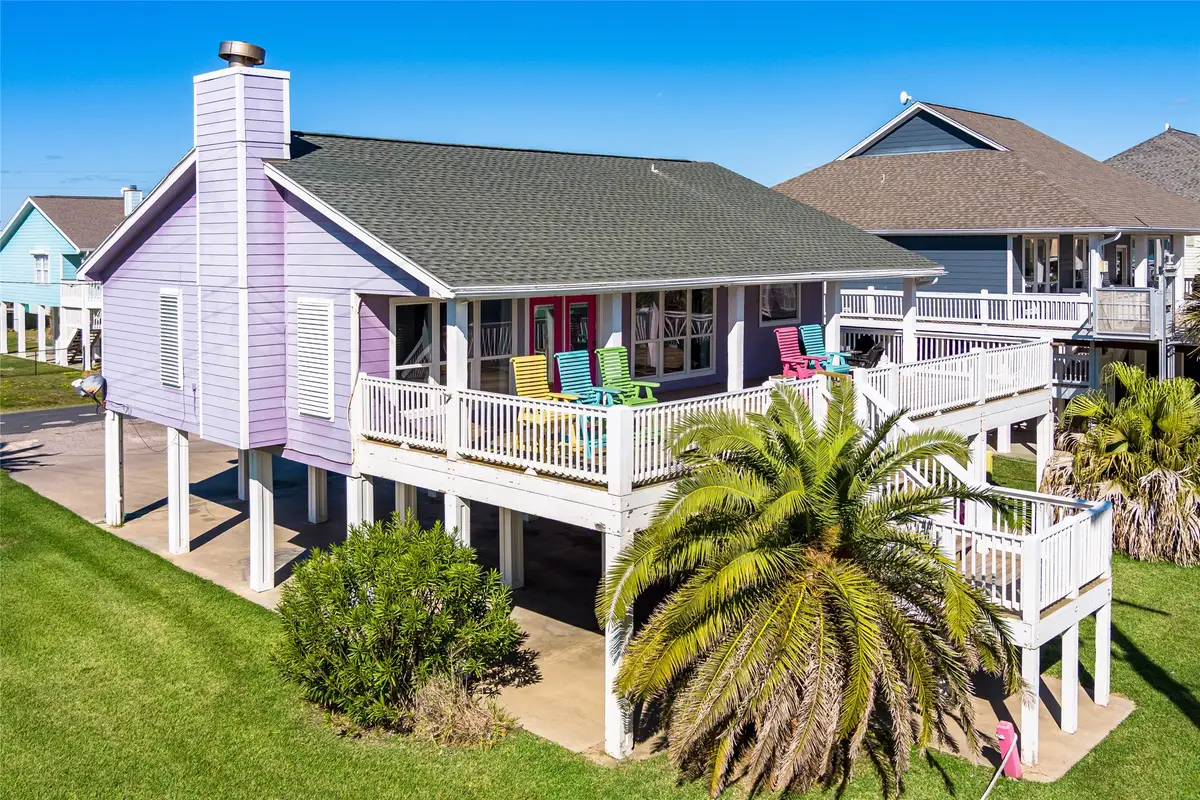 2300 Martinique, Crystal Beach, TX 77650 - #1