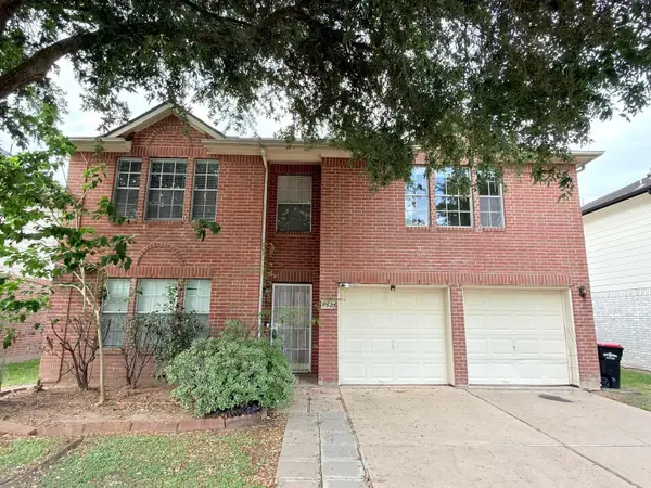 9323 Eaglewood Spring Drive, Houston, TX 77083