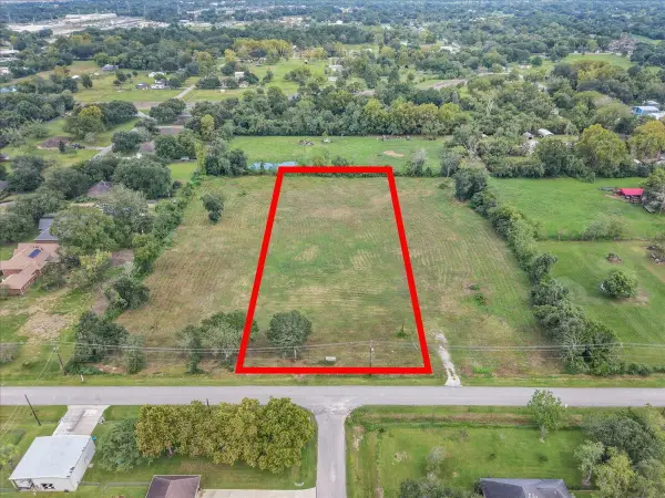 Lot 2 Avenue S, Santa Fe, TX 77510