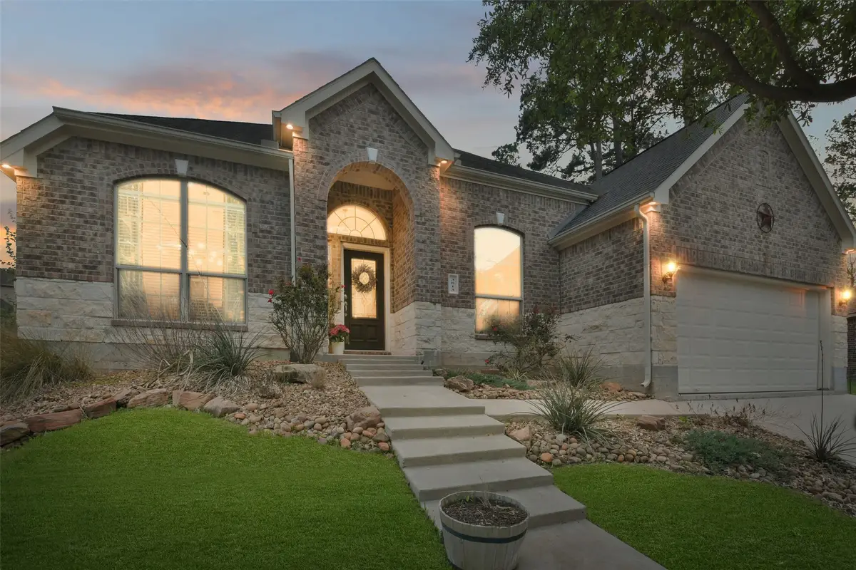 3813 Copper Mountain, Montgomery, TX 77356 - #1