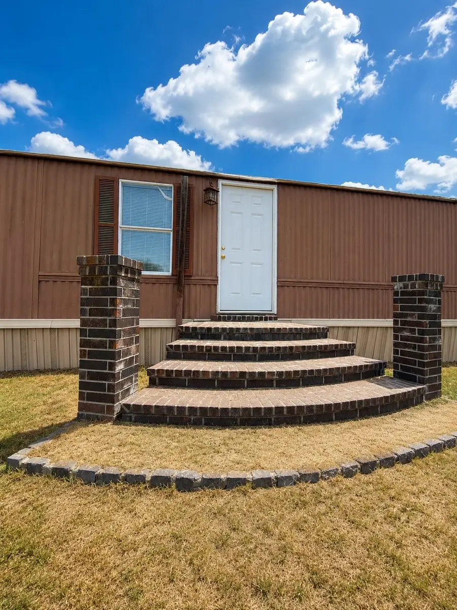 1726 Dolores Street, Rosharon, TX 77583 - #2