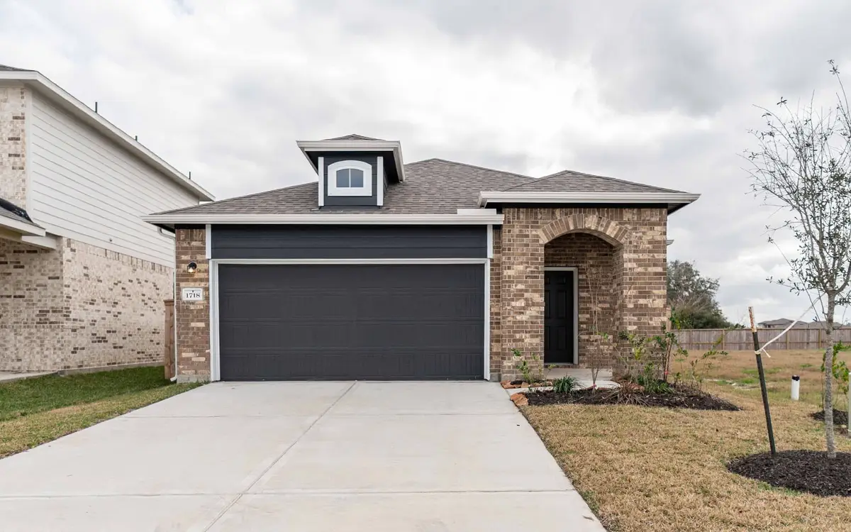 1718 Windrose Bend, Angleton, TX 77515 - #1