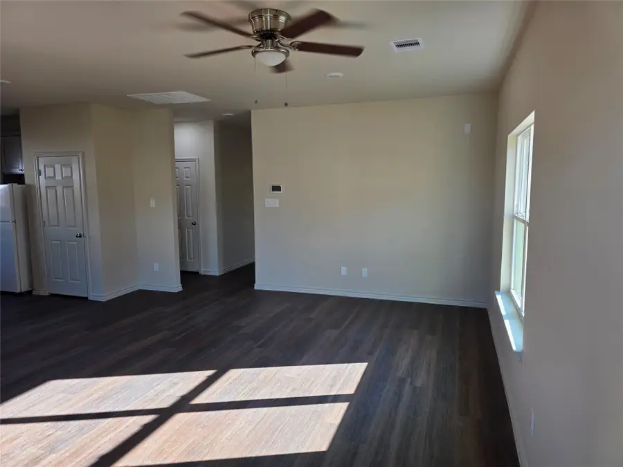 9920 Dipping Brook Street, Houston, TX 77076 - Image #2