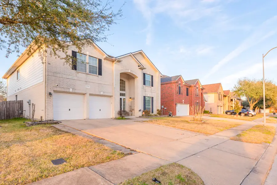 12522 E Nantucket Road, Sugar Land, TX 77478 - Image #2