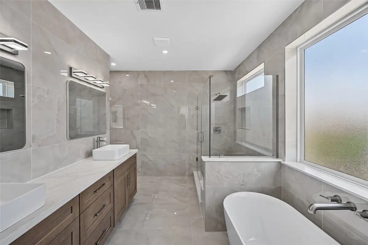 1424 W 23rd Street #B, Houston, TX 77008 - #1